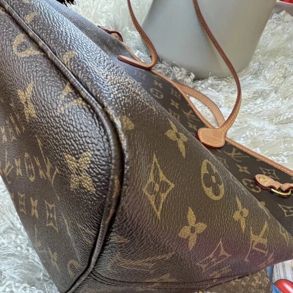 Louis Vuitton Neverfull MM Monogram Tote Bag M41178 Pre Owned - Picture 2 of 11